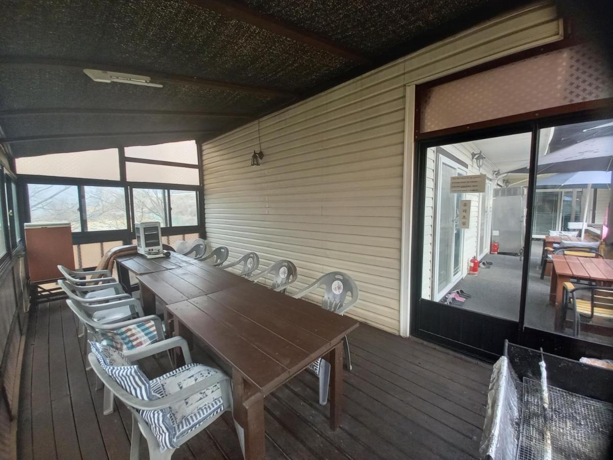 Chamjoeun Pension Chechon Экстерьер фото