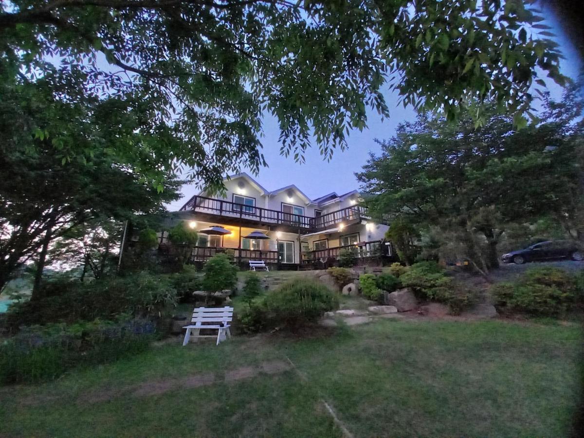 Chamjoeun Pension Chechon Экстерьер фото